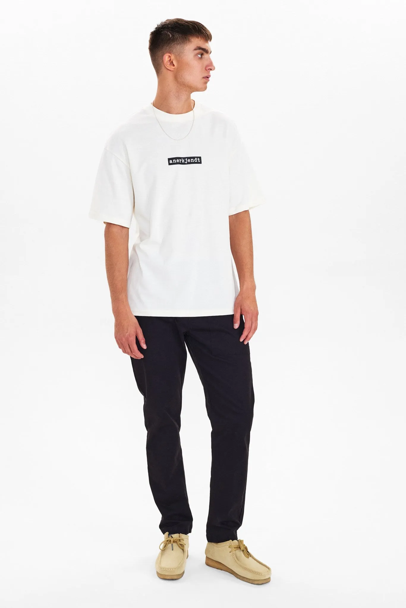 AKHOLGER LOGO BOX TEE - Tofu