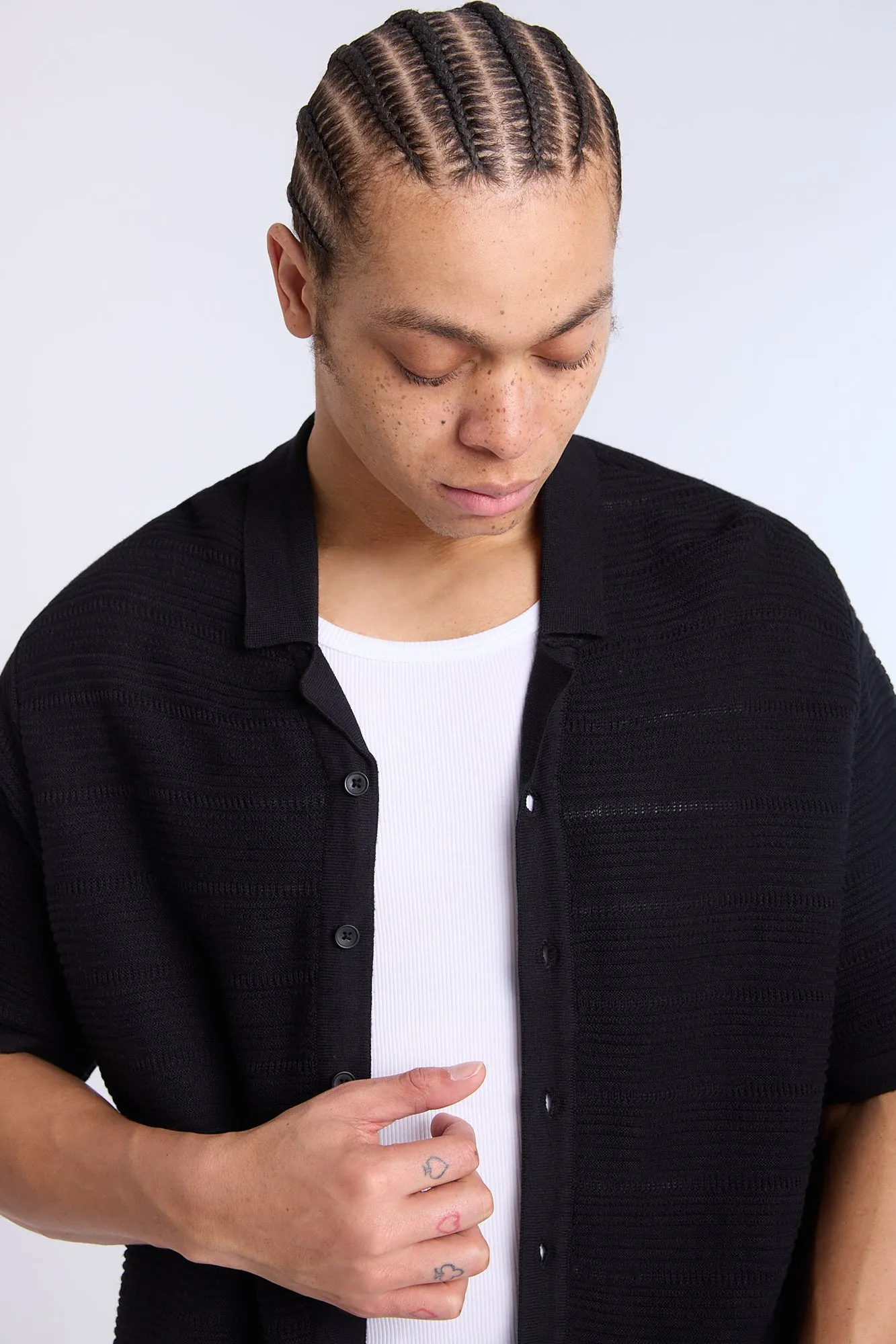 Button-Up Short Sleeve Textured Knit Shirt