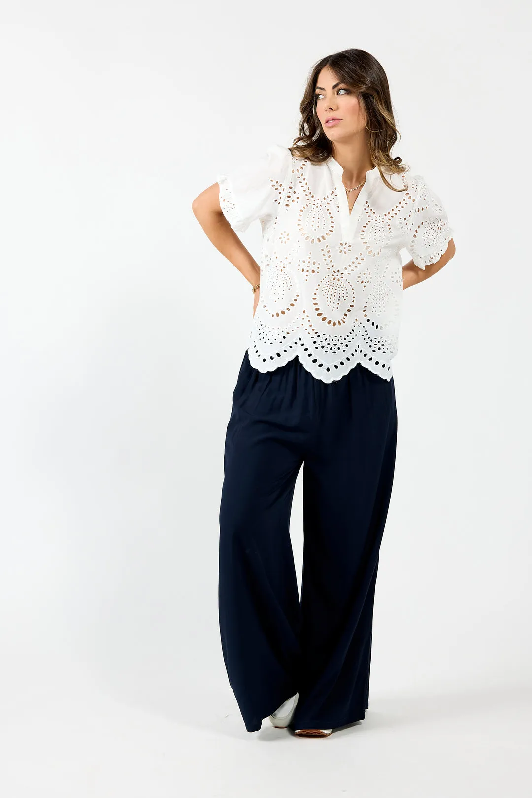 DRAMA THE LABEL PIP TOP WHITE