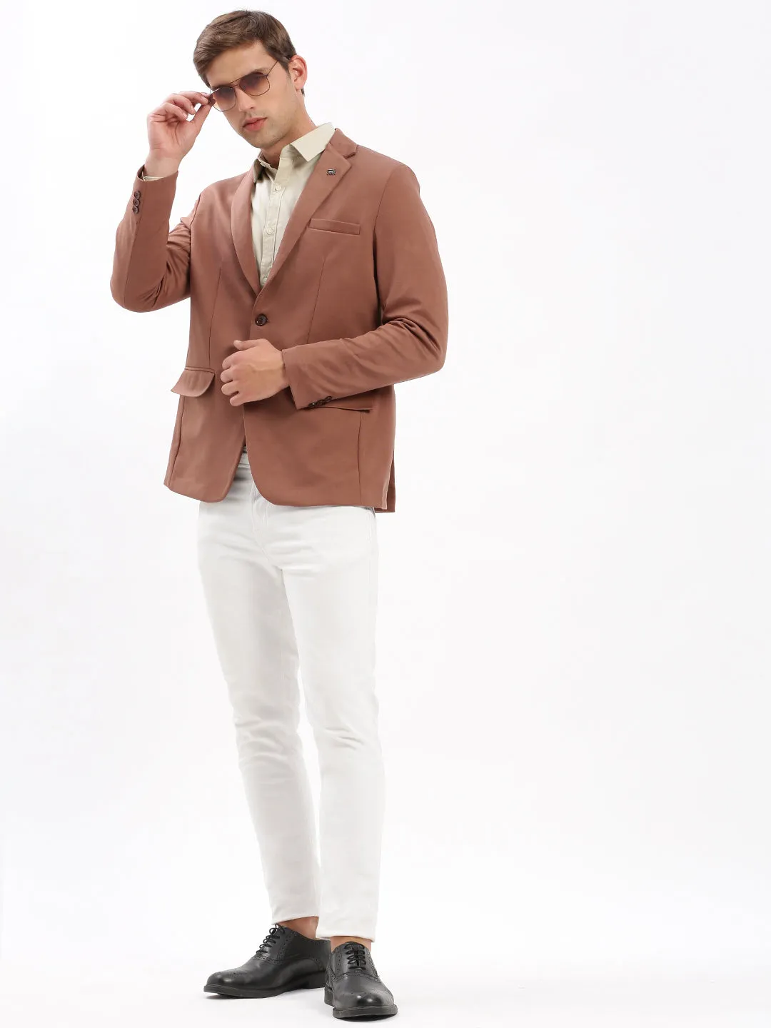 Men Brown Slim Fit Notched Lapel Single-Breasted Casual Blazer