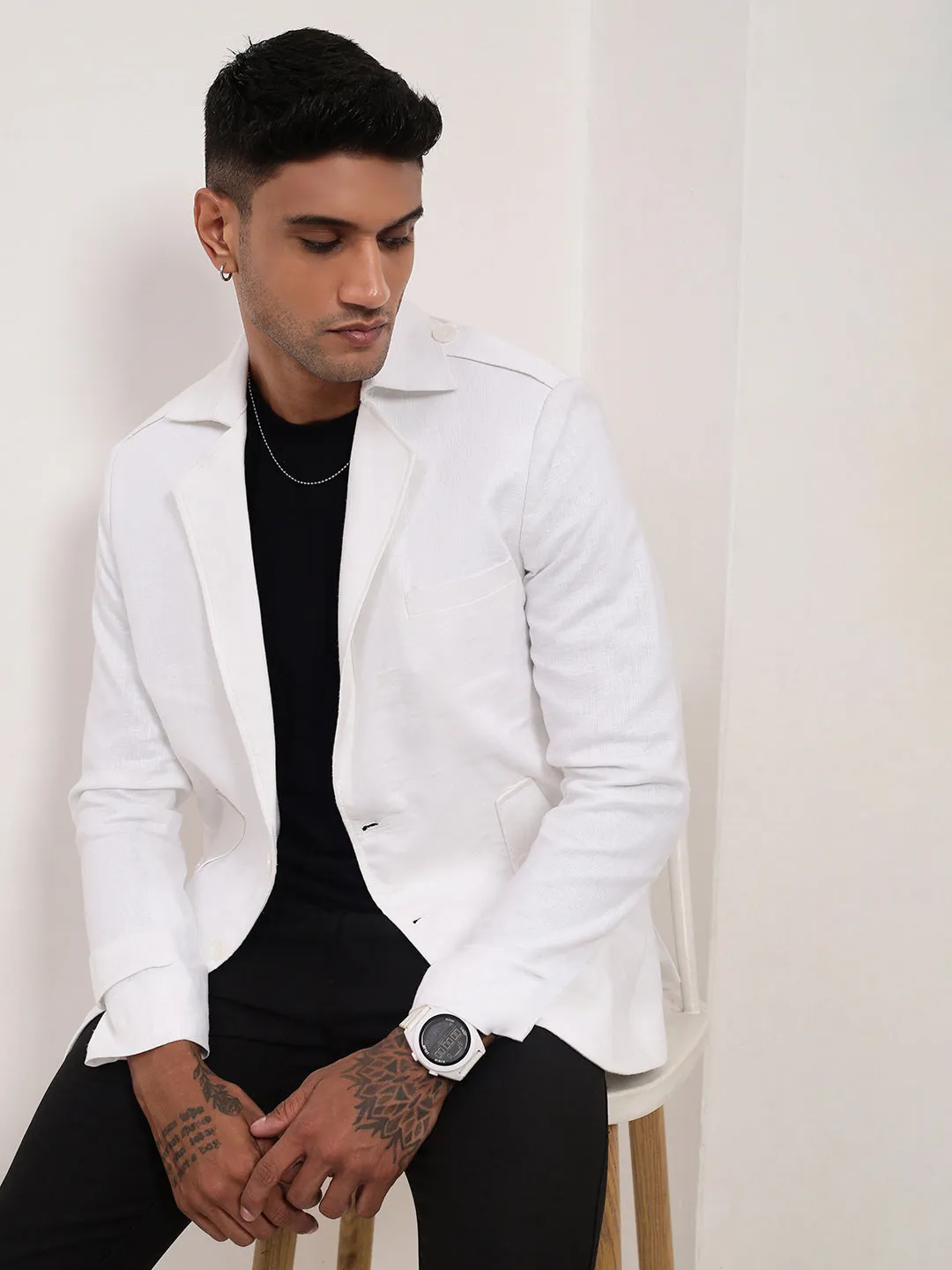 Men White Slim-Fit Notched Lapel Single-Breasted Cotton Blazer