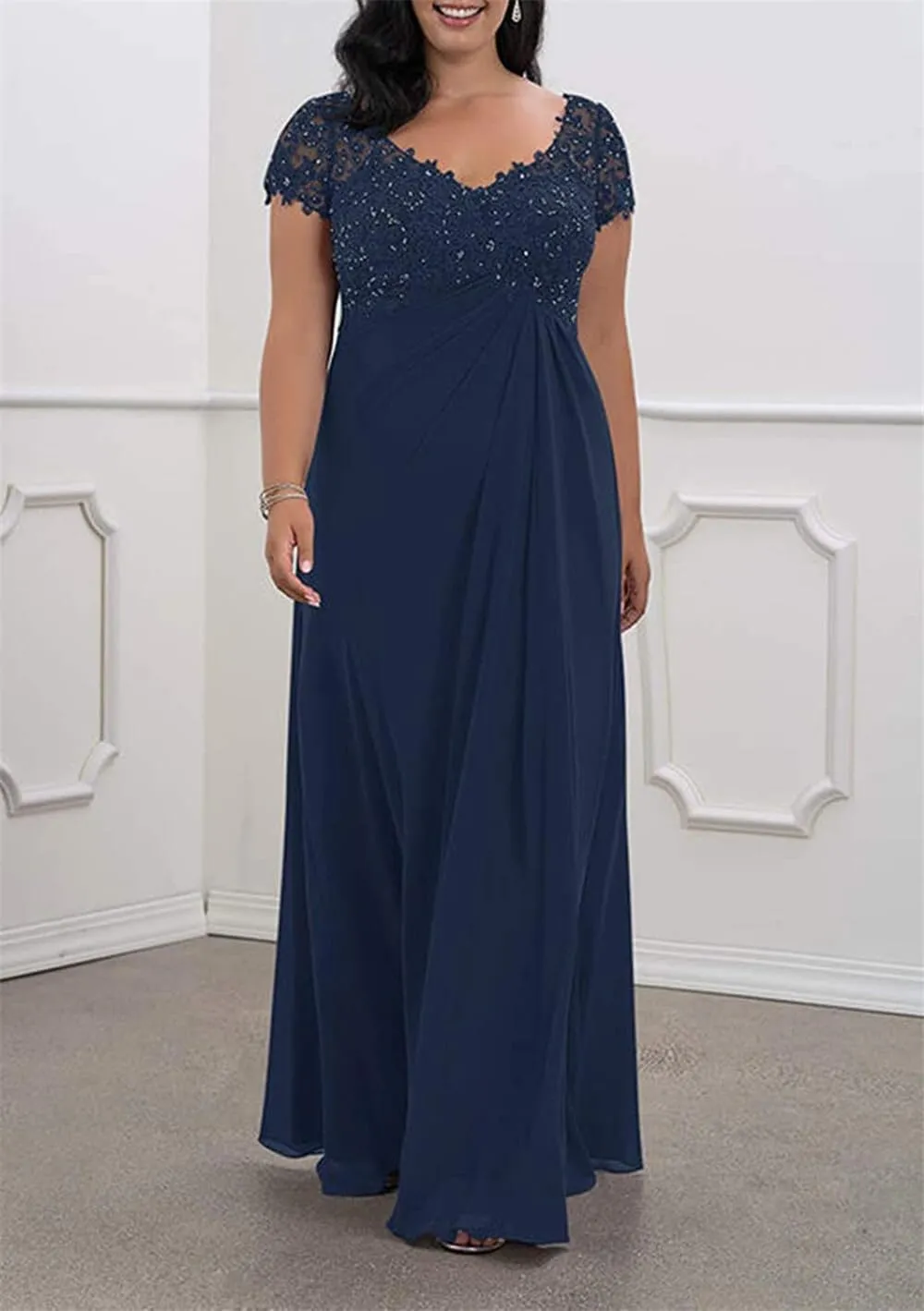 Mother of The Bride Dresses for Wedding V-Neck with Lace Appliques Long Chiffon Formal Evening Gowns for Women