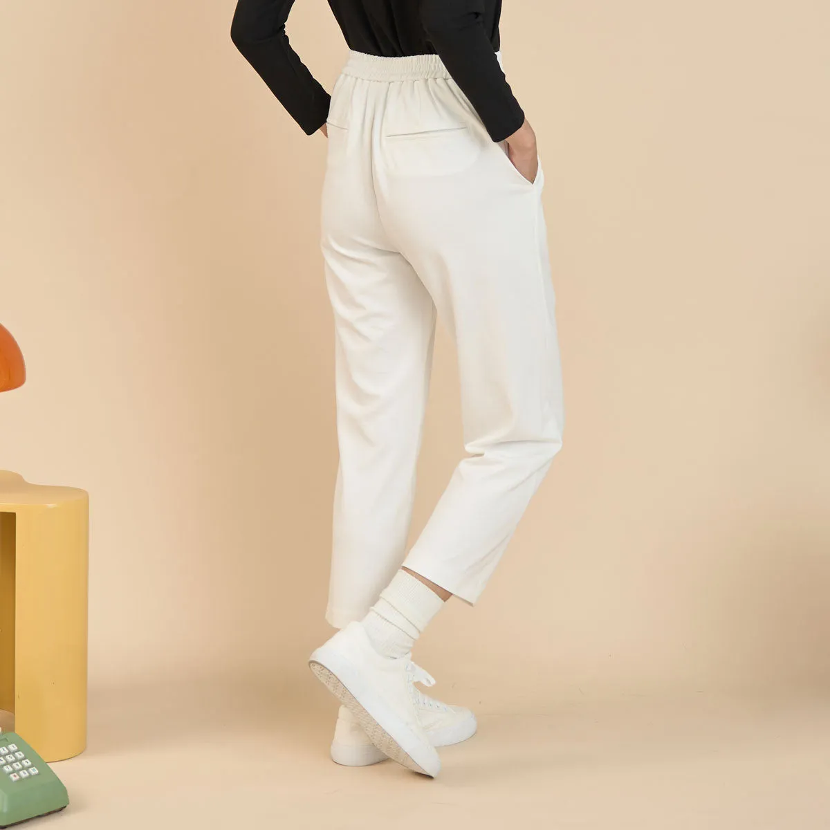 Stretchy Tapered Pants