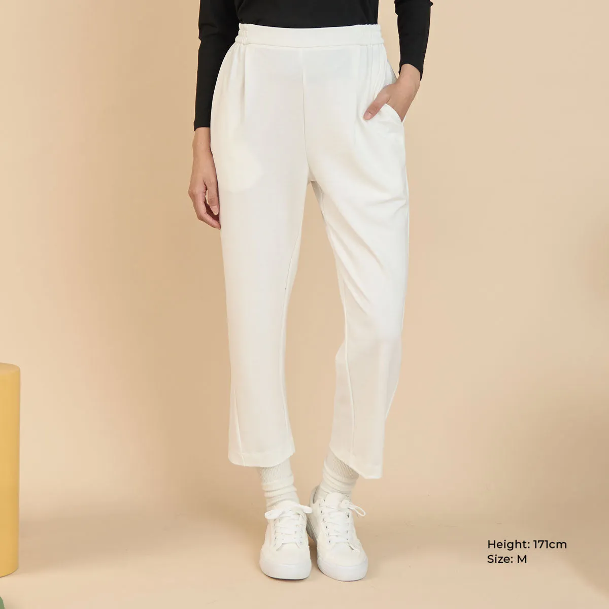 Stretchy Tapered Pants