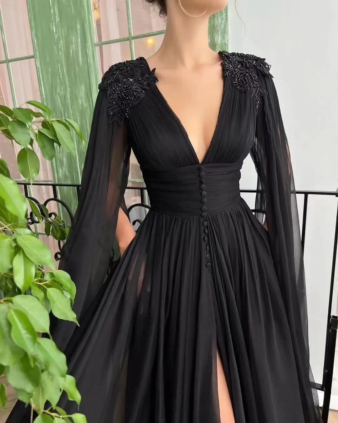 Women's Tulle Prom Dress 2024 Long Wedding Ball Gown Lace Applique Formal Evening Dresses with Slit Pockets