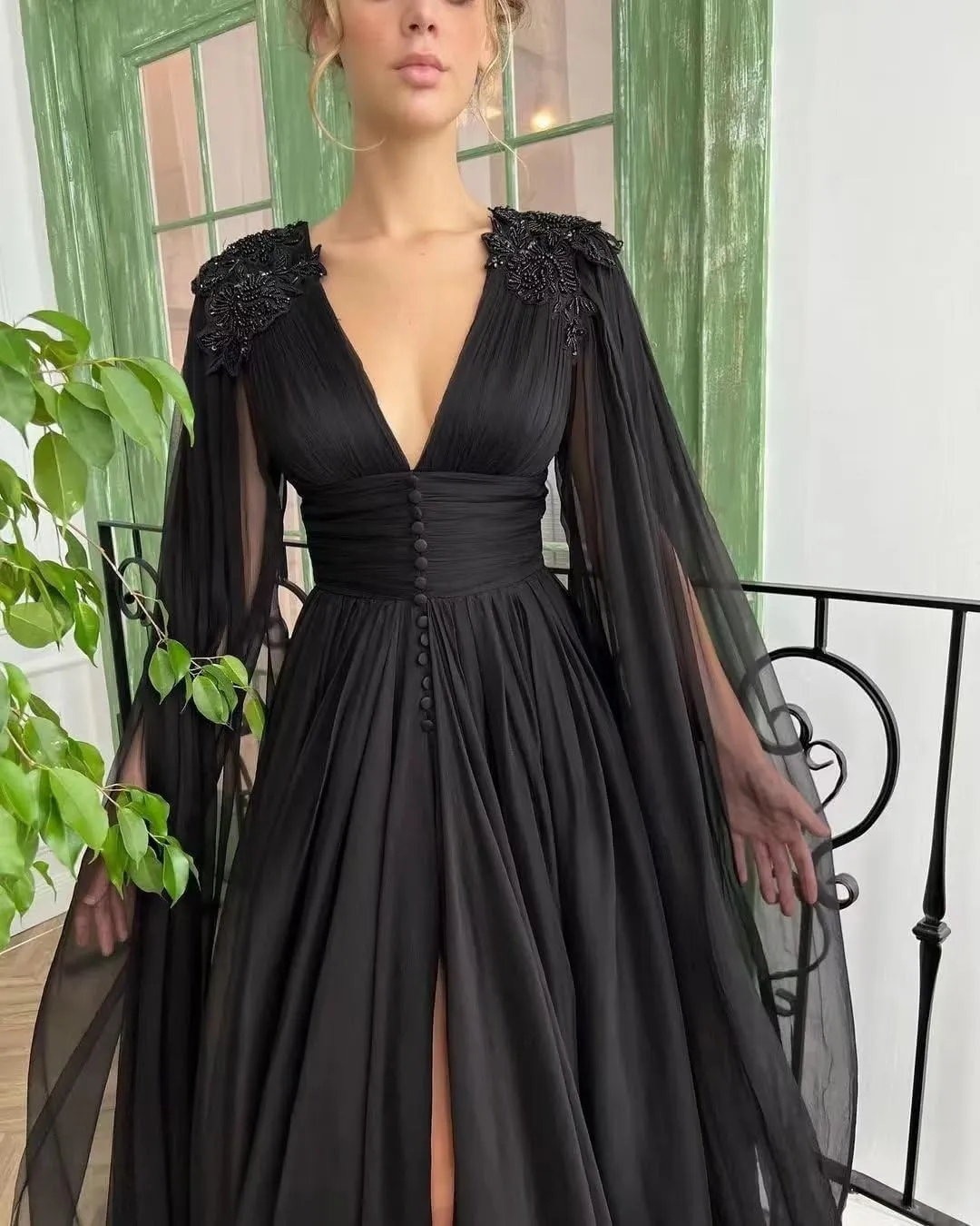 Women's Tulle Prom Dress 2024 Long Wedding Ball Gown Lace Applique Formal Evening Dresses with Slit Pockets